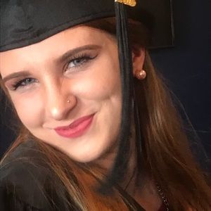 Meet your Posher, Lillian